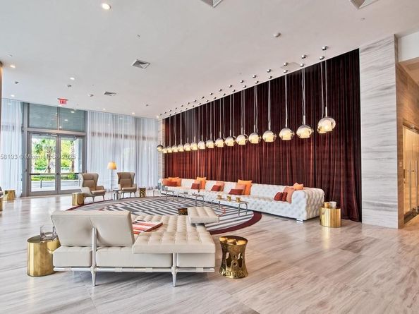 2000 Metropica Way 2206, Sunrise FL 33323