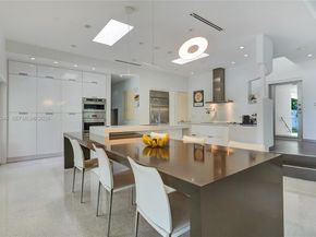 84 Bay Heights Dr, Miami FL 33133