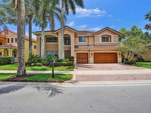 2509 Hunters Run Way, Weston FL 33327