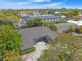 5650-5652 NE 17 TERRACE, NE 17th Ter, Fort Lauderdale FL 33334