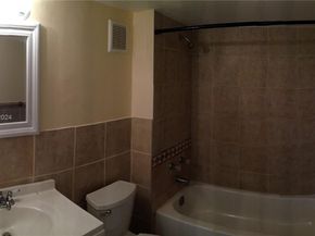 7900 S Colony Cir S 101, Tamarac FL 33321