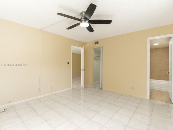 7900 S Colony Cir S 101, Tamarac FL 33321