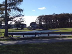 7900 S Colony Cir S 101, Tamarac FL 33321