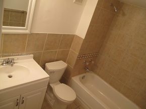 7900 S Colony Cir S 101, Tamarac FL 33321