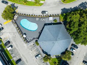 7900 S Colony Cir S 101, Tamarac FL 33321