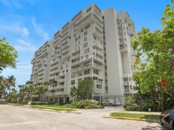 150 SE 25th Rd 10K, Miami FL 33129