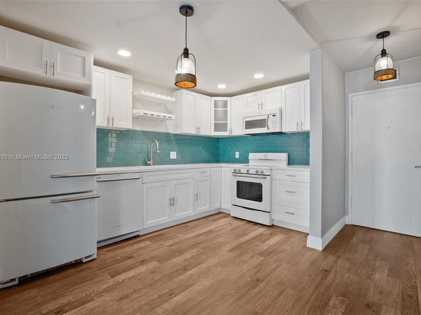 150 SE 25th Rd 10K, Miami FL 33129
