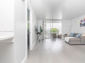 3600 NE 170th St 308, North Miami Beach FL 33160