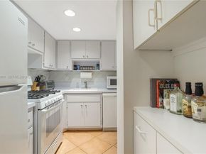 1205 Mariposa Ave 102, Coral Gables FL 33146