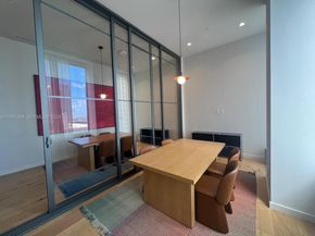 11 NE 6 St 814, Miami FL 33132