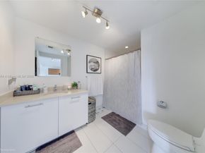 3250 NE 1st Ave 1007, Miami FL 33137