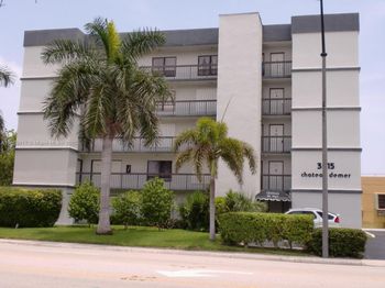 3215 N Ocean Dr