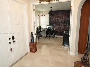 2706 Kinsington Cir 232, Weston FL 33332