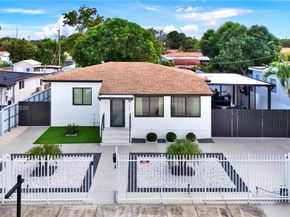 660 E 38th St, Hialeah FL 33013