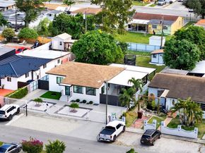 660 E 38th St, Hialeah FL 33013