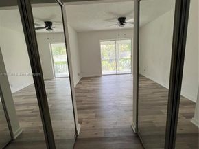 7300 NW 4 205, Margate FL 33063