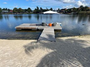 6101 SW 153rd Ct Rd, Miami FL 33193