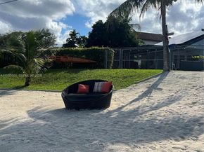 6101 SW 153rd Ct Rd, Miami FL 33193