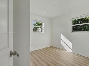 881 NW 34th Ave, Lauderhill FL 33311