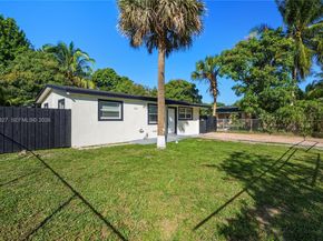 881 NW 34th Ave, Lauderhill FL 33311