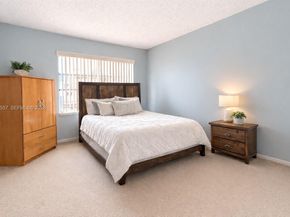 9430 SW 170th St 303, Palmetto Bay FL 33157