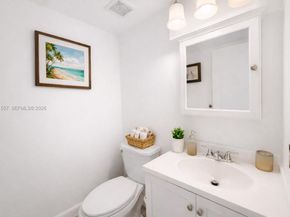 9430 SW 170th St 303, Palmetto Bay FL 33157