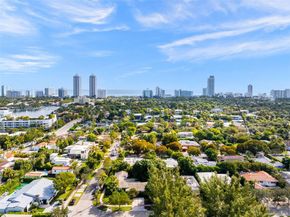 4595 N Jefferson Ave, Miami Beach FL 33140