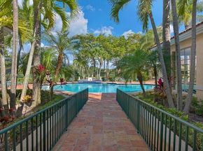 1749 Village Blvd 304, West Palm Beach FL 33409