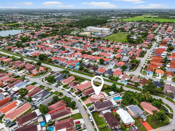14358 SW 175th Ter, Miami FL 33177