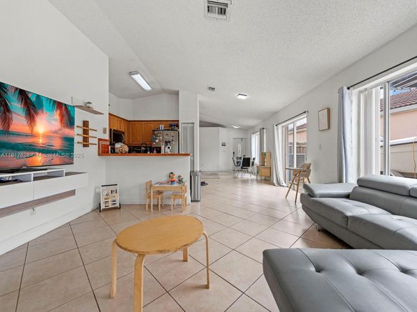 14358 SW 175th Ter, Miami FL 33177