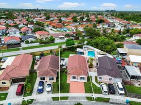 14358 SW 175th Ter, Miami FL 33177