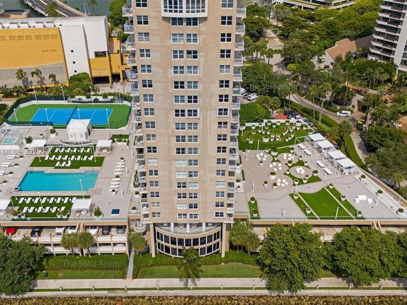 770 Claughton Island Dr PH21, Miami FL 33131