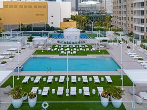 770 Claughton Island Dr PH21, Miami FL 33131