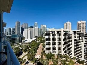 770 Claughton Island Dr PH21, Miami FL 33131