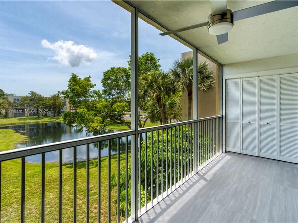 3361 NW 47th Ter 329, Lauderdale Lakes FL 33319