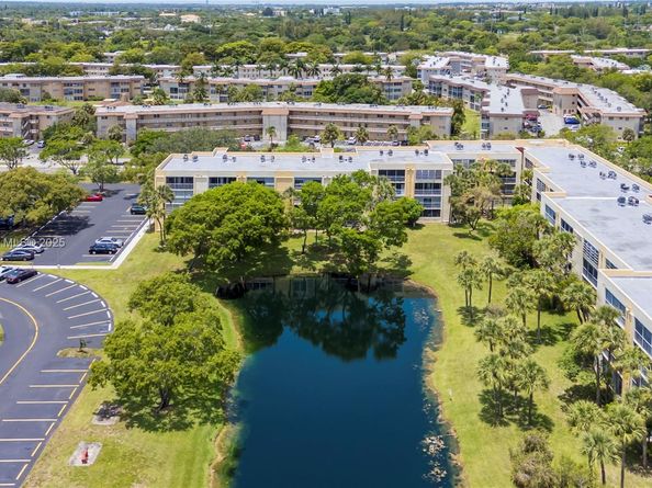 3361 NW 47th Ter 329, Lauderdale Lakes FL 33319