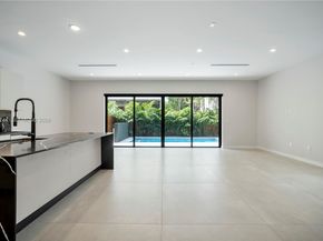 2962 W Trade Ave, Coconut Grove FL 33133