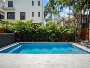 2962 W Trade Ave, Coconut Grove FL 33133