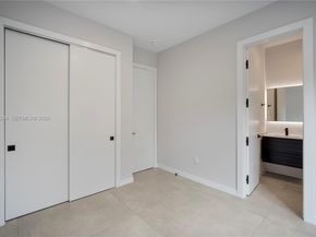 2962 W Trade Ave, Coconut Grove FL 33133