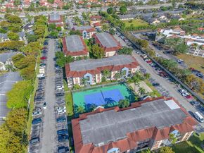 18850 NW 57th Ave 203, Hialeah FL 33015