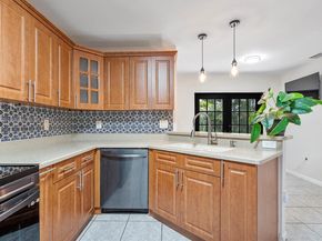 5259 NW 186TH Ln, Miami Gardens FL 33055