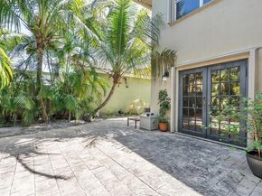 5259 NW 186TH Ln, Miami Gardens FL 33055