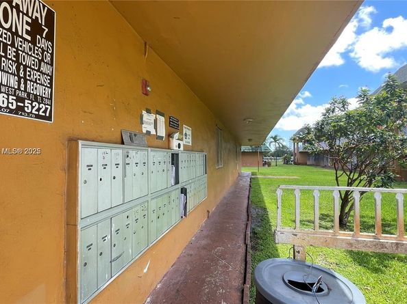 271 NW 177th  St B104, Miami Gardens FL 33169