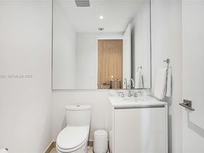 2821 S Bayshore Dr 15C, Miami FL 33133