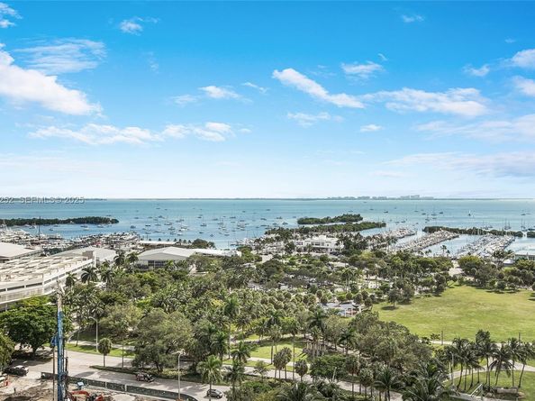 2821 S Bayshore Dr 15C, Miami FL 33133