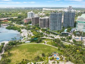 2821 S Bayshore Dr 15C, Miami FL 33133