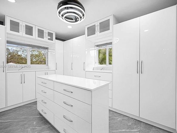 7830 SW 120th St, Pinecrest FL 33156