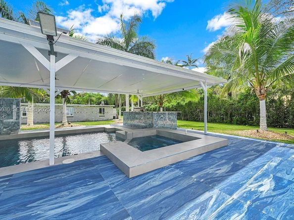 7830 SW 120th St, Pinecrest FL 33156