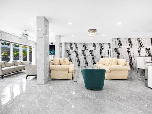 7830 SW 120th St, Pinecrest FL 33156