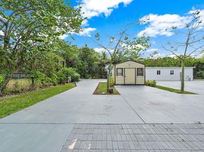 7830 SW 120th St, Pinecrest FL 33156